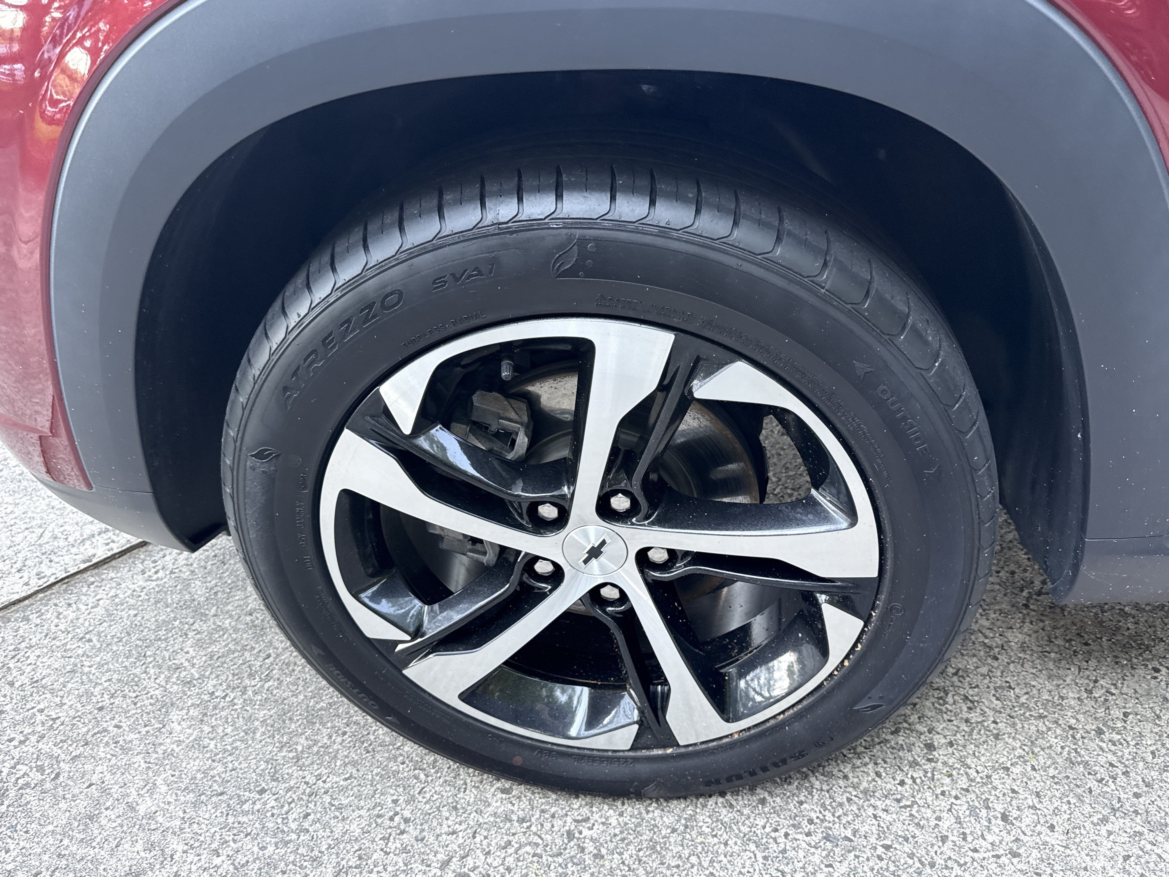 Used 2024 Chevrolet Trax RS w/ Driver Confidence Package FWD image 11