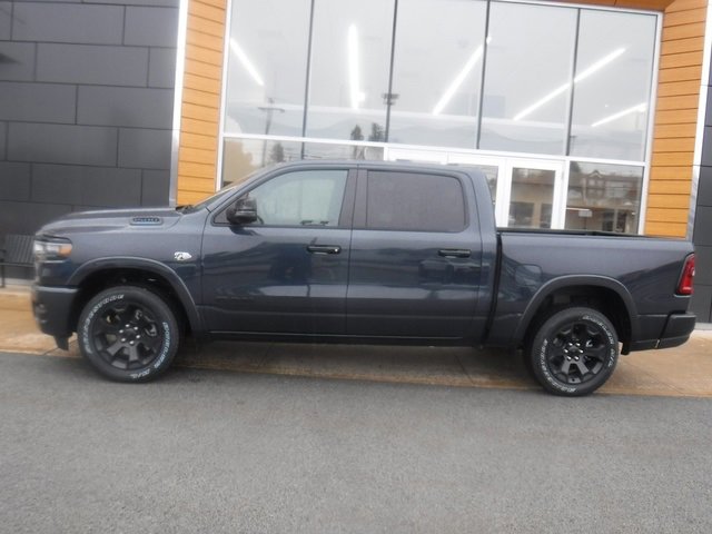 New 2026 RAM 1500 4x4 Crew Cab image 2