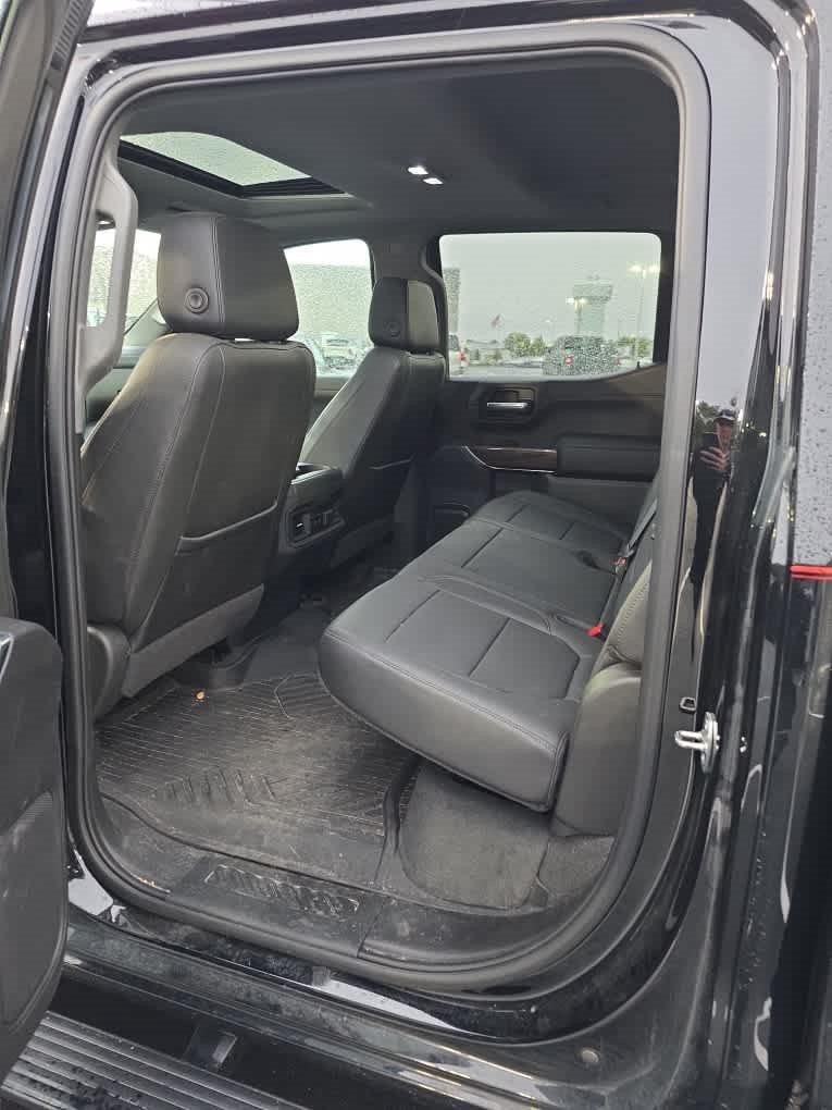 Used 2022 Chevrolet Silverado 1500 LT Trail Boss w/ LT Trail Boss Premium Package AWD/4WD image 6