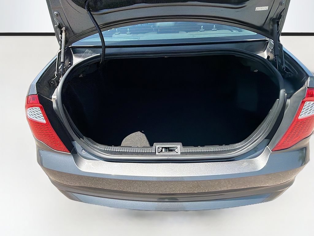 Used 2012 Ford Fusion SE FWD image 25