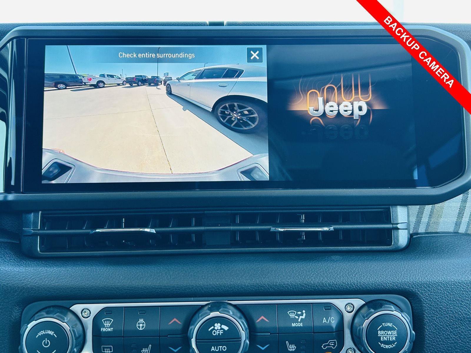 New 2026 Jeep Gladiator Overland AWD/4WD image 9