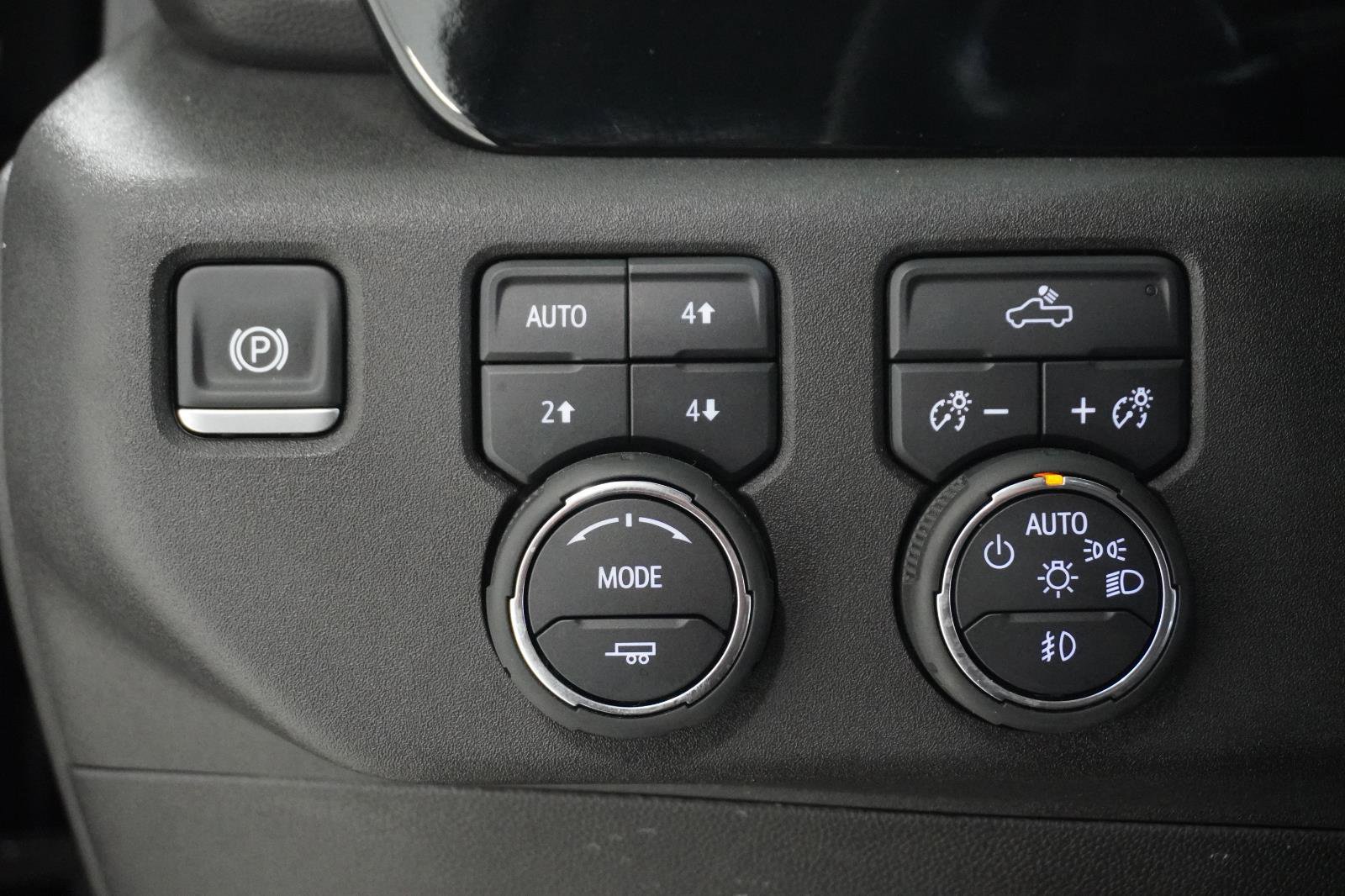 Used 2025 Chevrolet Silverado 1500 RST w/ Texas Edition Plus image 17