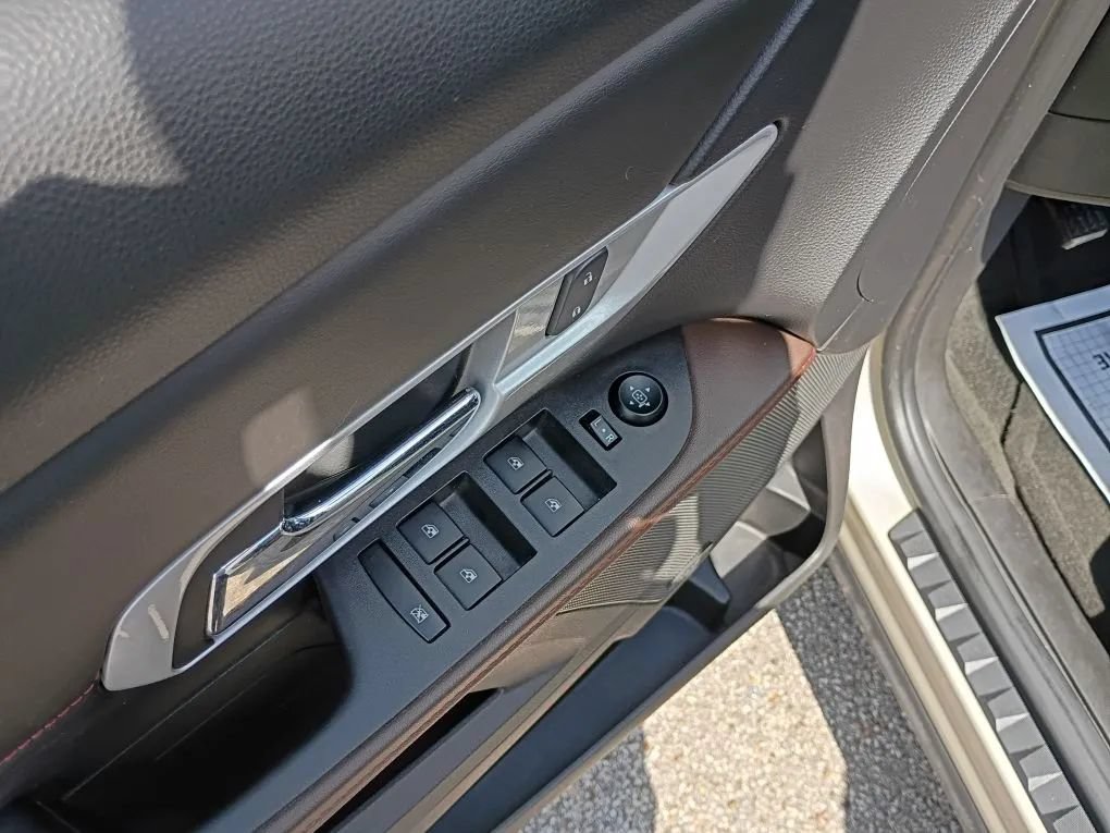 Used 2013 GMC Terrain SLT FWD image 10