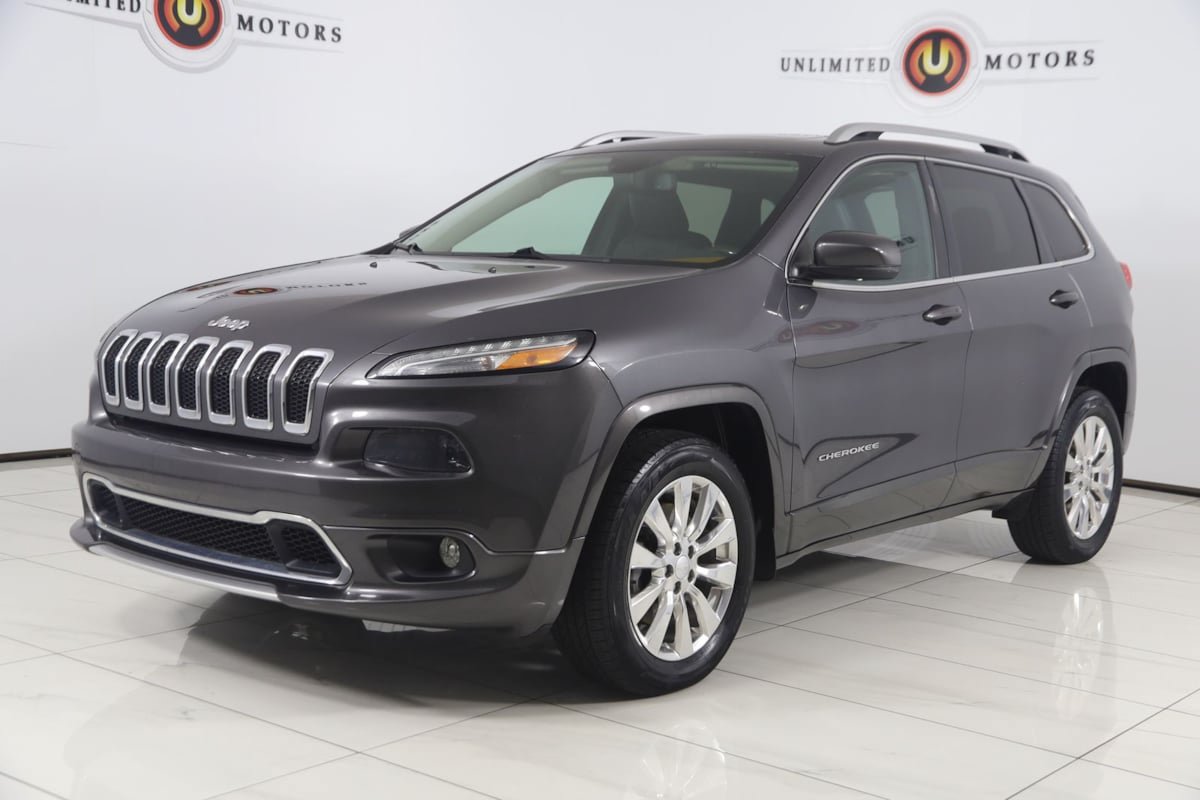 Used 2018 Jeep Cherokee Overland AWD/4WD image 5