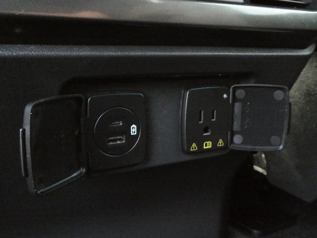 Used 2023 Ford F150 XLT w/ Equipment Group 302A High image 41