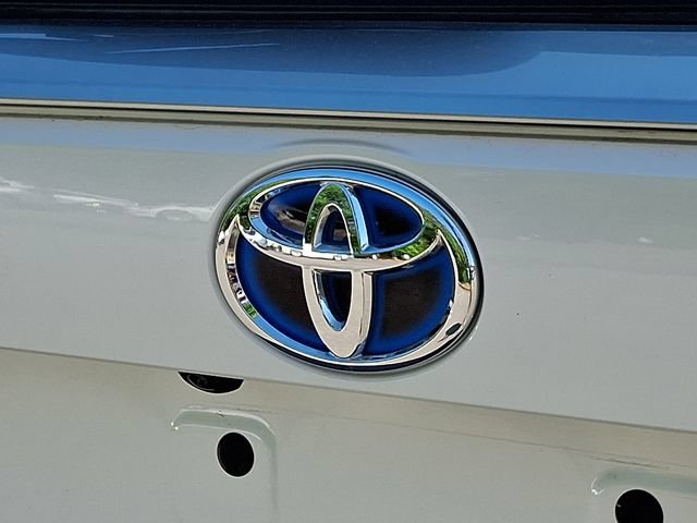 Used 2022 Toyota RAV4 XSE AWD/4WD image 34