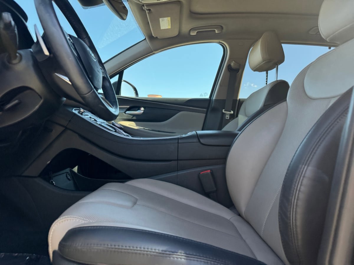 Used 2023 Hyundai Santa Fe SEL w/ Premium Package AWD/4WD image 16