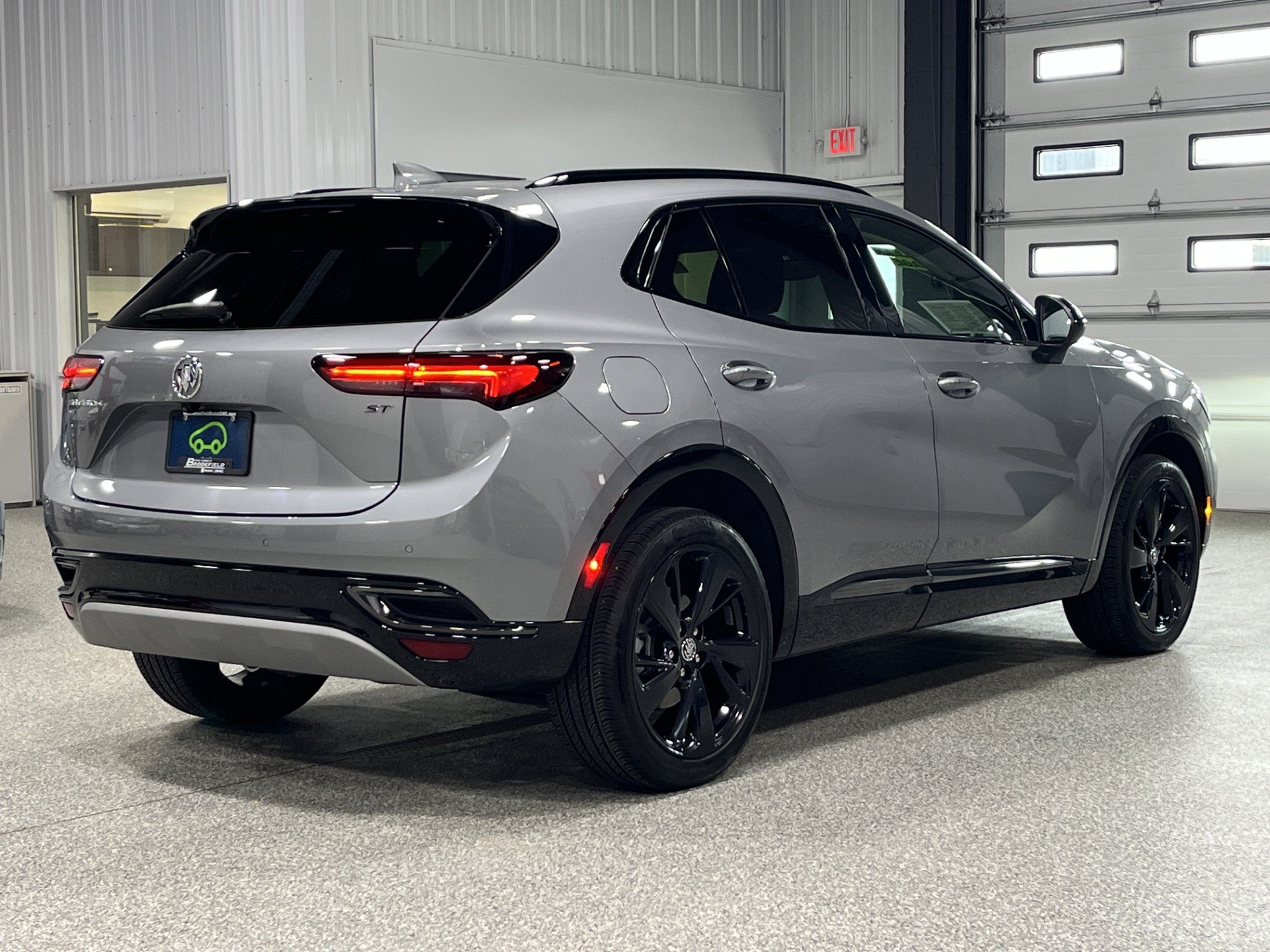 Certified 2023 Buick Envision Essence w/ Sport Touring Package AWD/4WD image 5