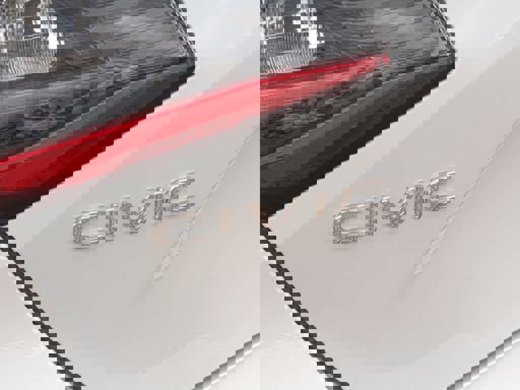 Used 2023 Honda Civic EX-L image 12