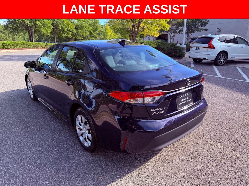 Used 2023 Toyota Corolla LE FWD image 5