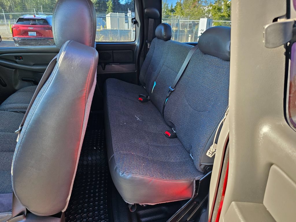 Used 2006 GMC Sierra 1500 W/T RWD image 19