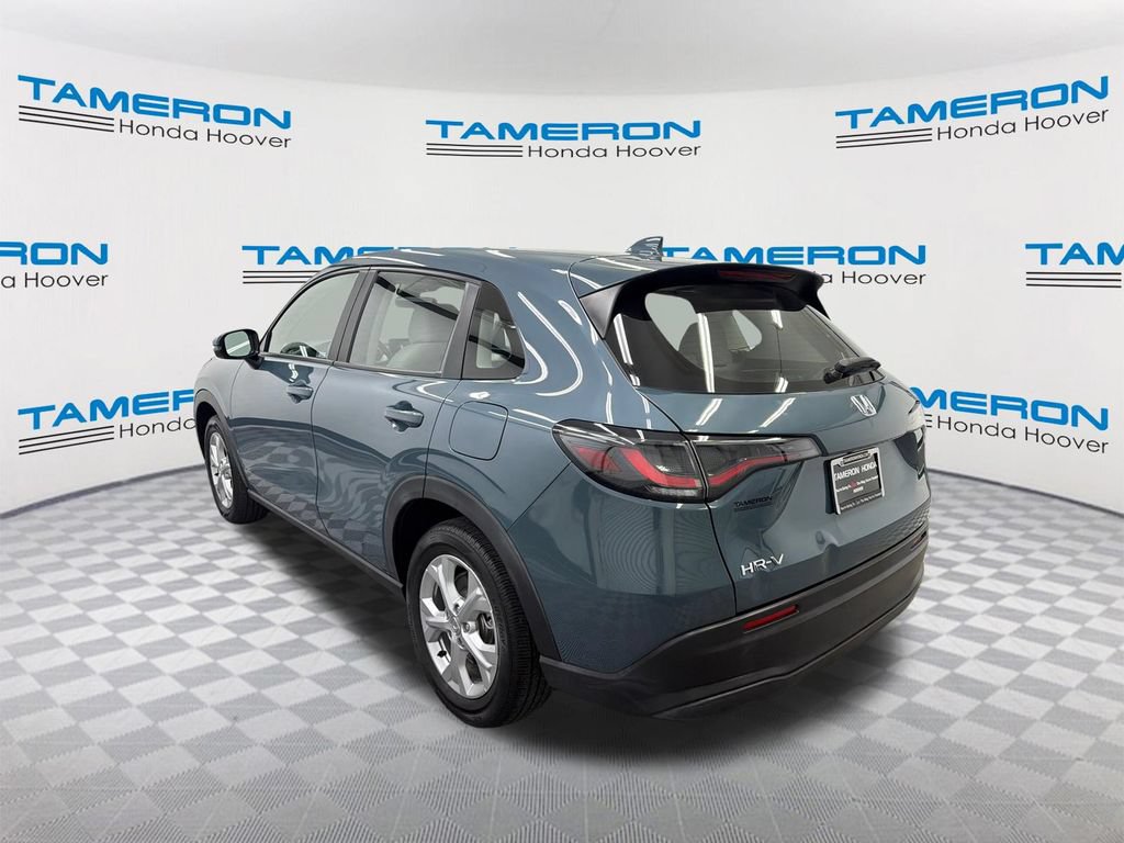Used 2023 Honda HR-V LX image 3