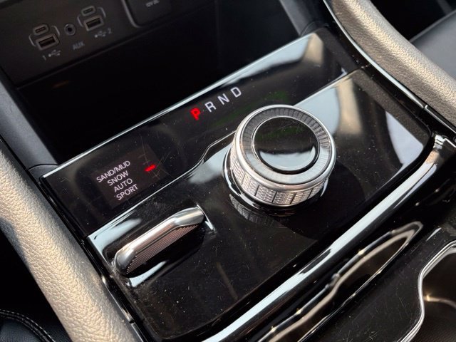 Used 2023 Jeep Grand Cherokee Limited AWD/4WD image 15
