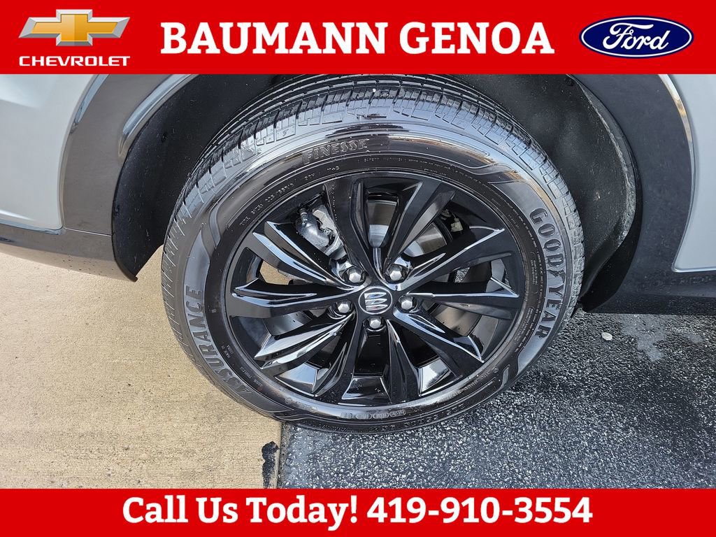 Used 2024 Buick Envista Sport Touring w/ Convenience I Package FWD image 27