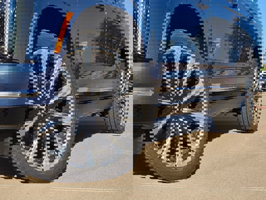 New 2026 Cadillac Escalade Luxury w/ Touring Package image 8