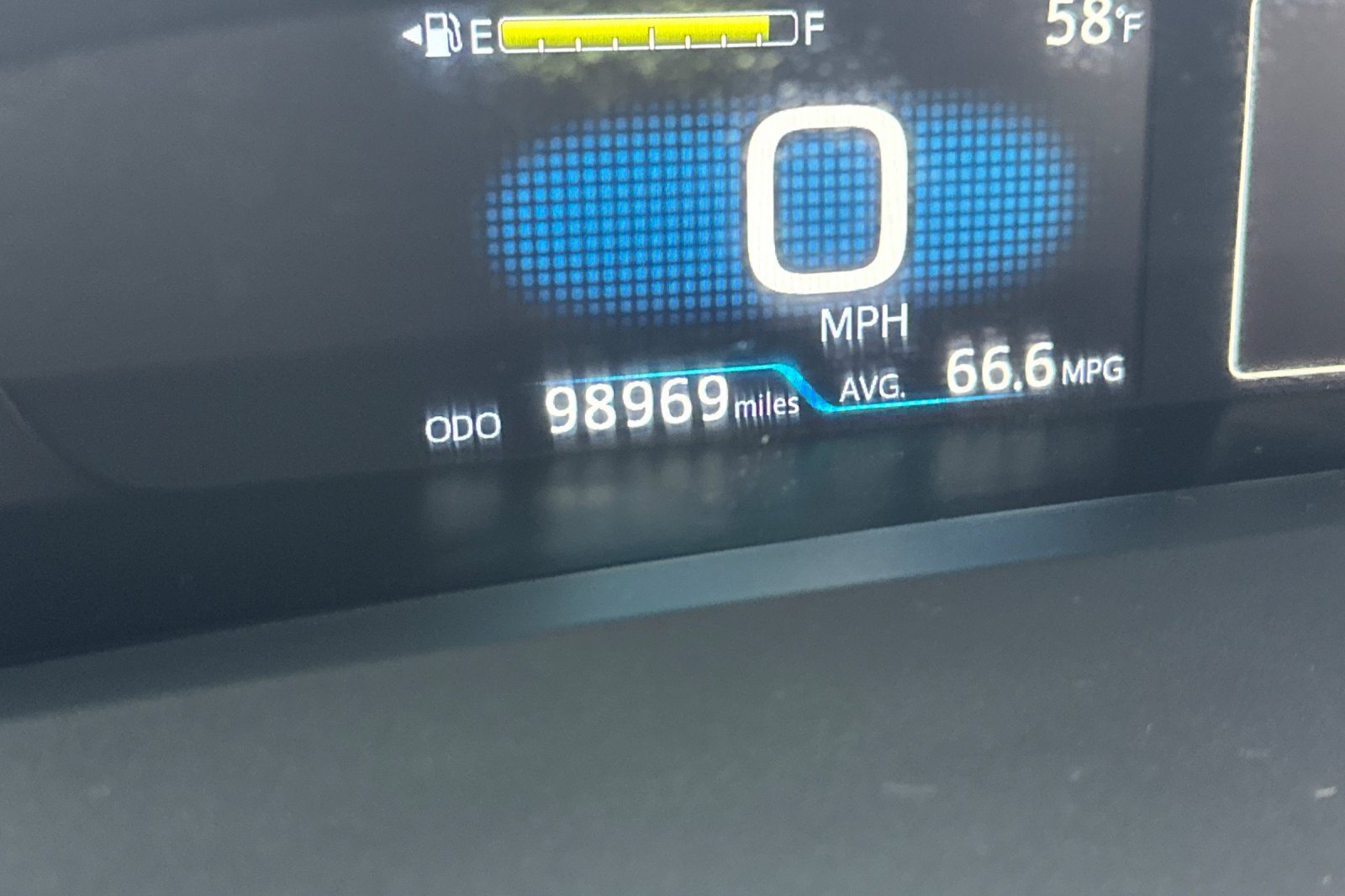 Certified 2022 Toyota Prius Prime XLE FWD image 42