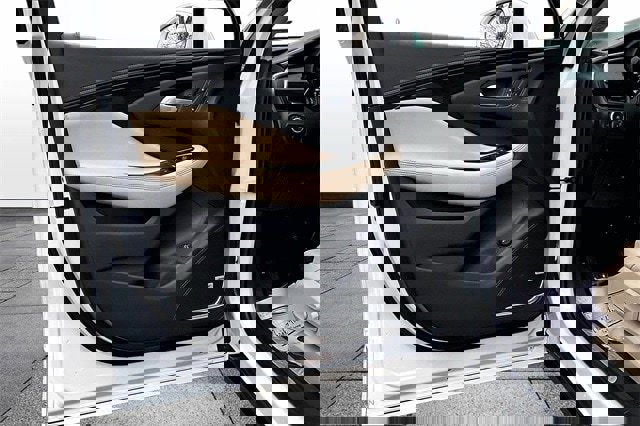 Used 2017 Buick Envision Premium image 23