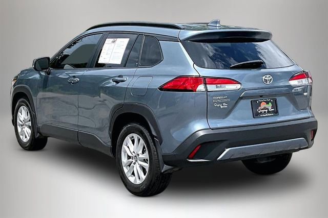 Used 2024 Toyota Corolla Cross LE w/ Moonroof Package FWD image 4