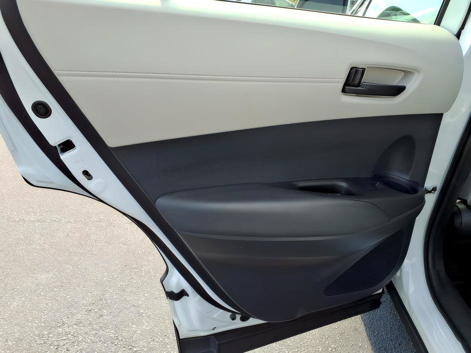 Certified 2026 Toyota Corolla Cross L FWD image 13