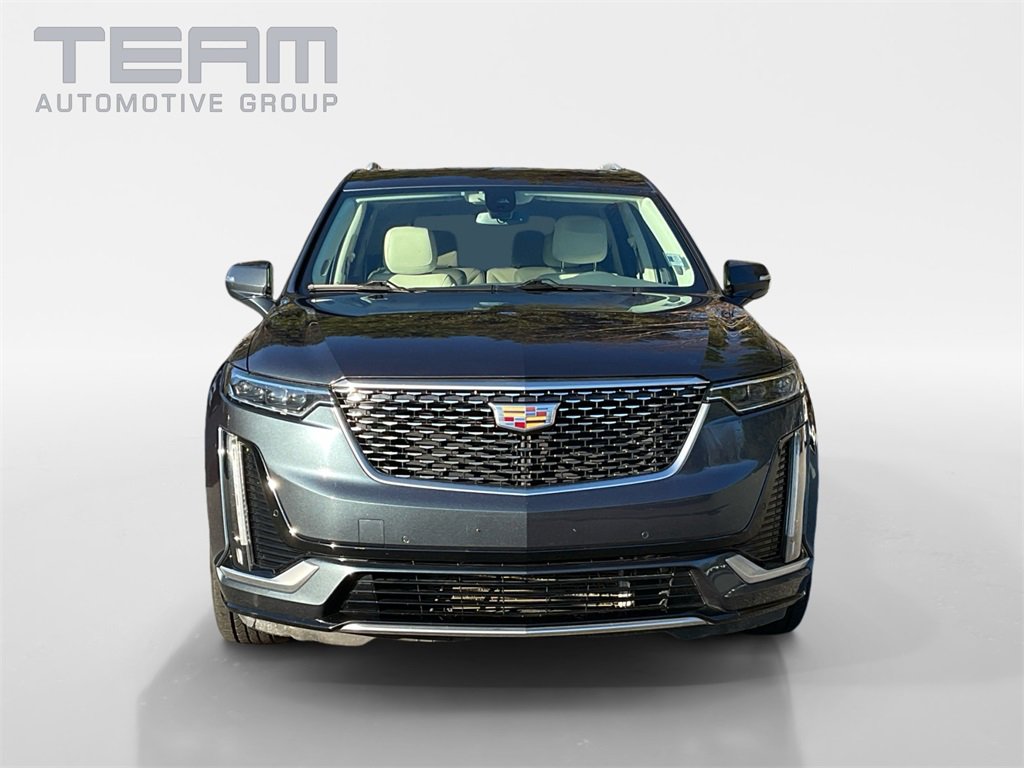 Used 2020 Cadillac XT6 Premium Luxury image 2