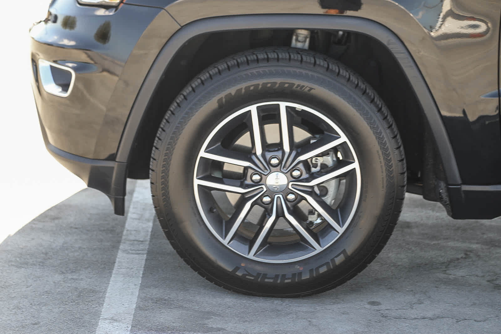 Used 2018 Jeep Grand Cherokee Laredo RWD image 10