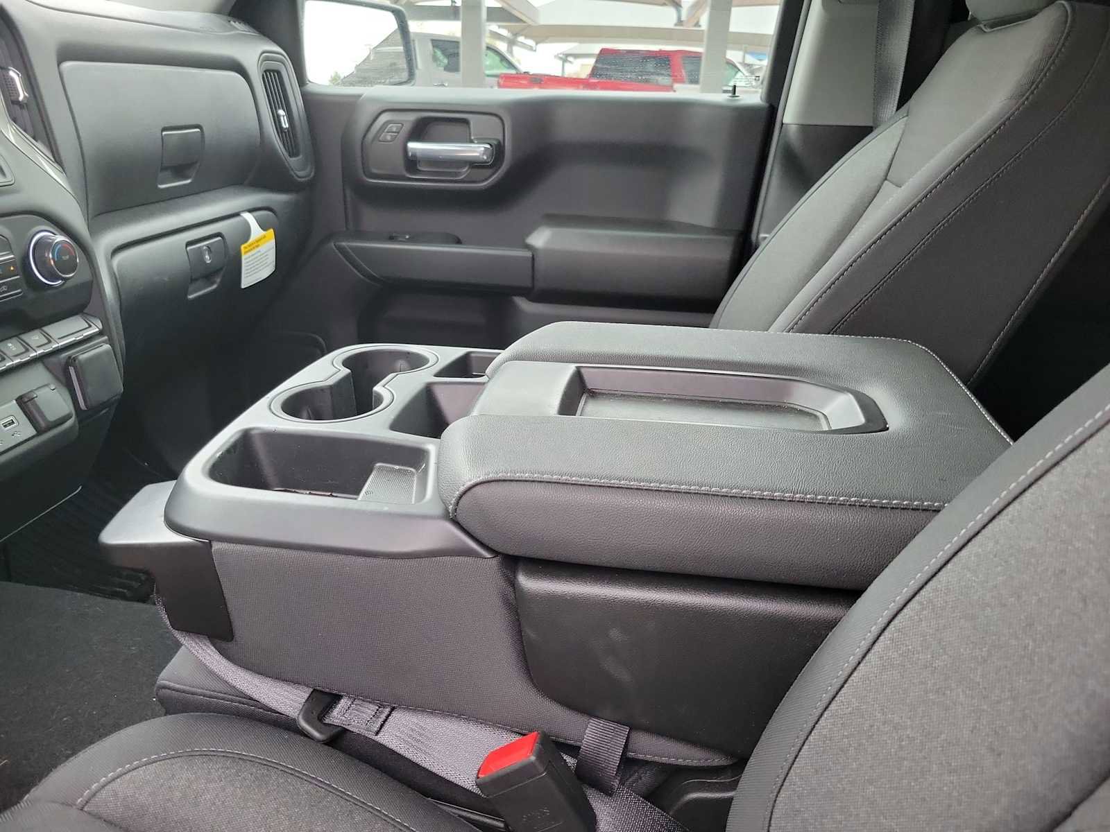 Used 2026 Chevrolet Silverado 1500 Custom image 21