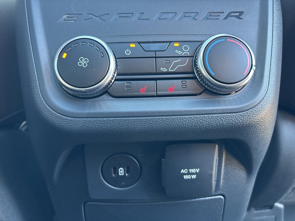 New 2026 Ford Explorer Platinum image 19