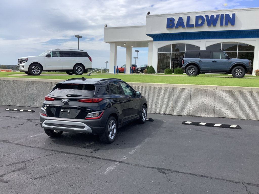 Used 2023 Hyundai Kona SEL w/ Convenience Package image 7