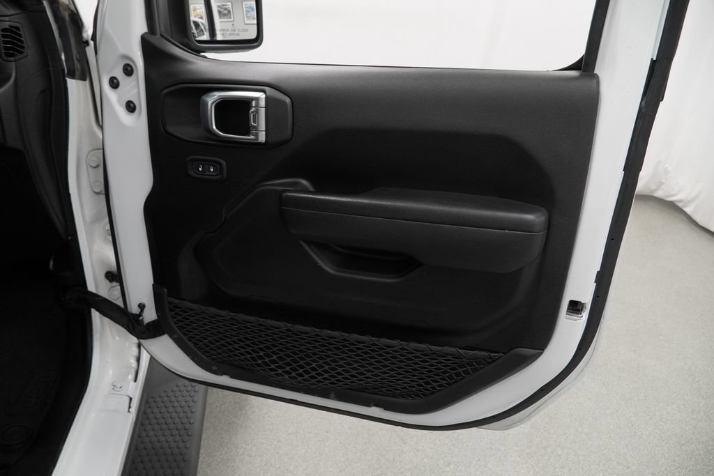 Used 2022 Jeep Wrangler Sport AWD/4WD image 42
