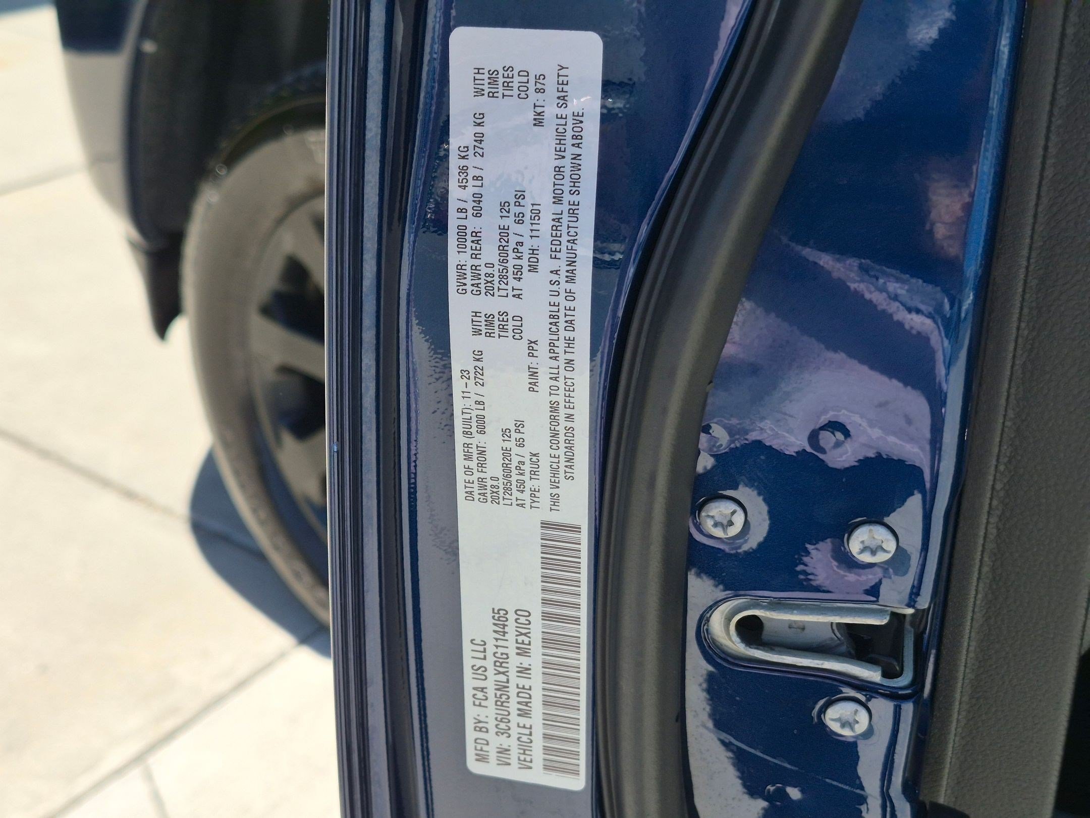 Used 2024 RAM 2500 Laramie w/ Night Edition AWD/4WD image 36