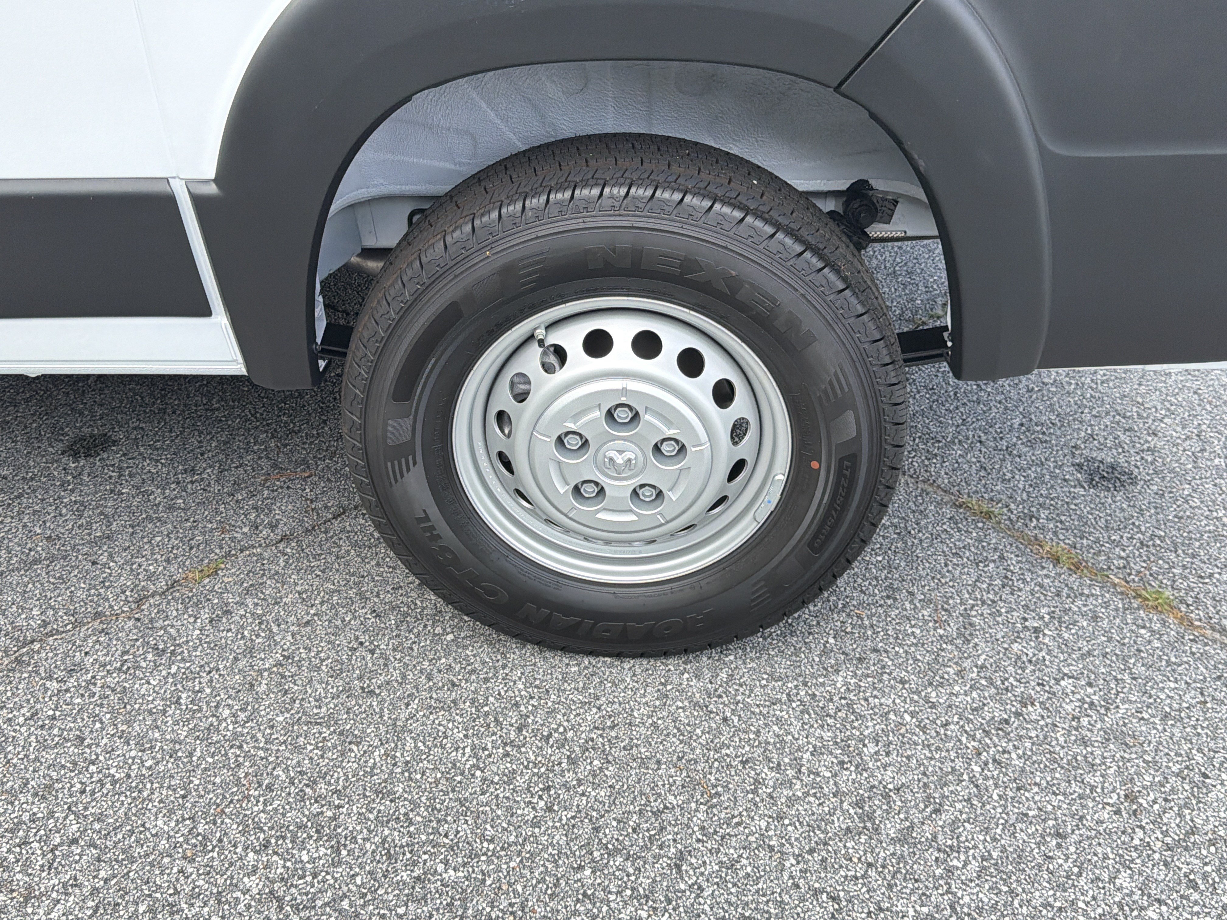 New 2026 RAM ProMaster 1500 w/ Safety Group FWD image 21