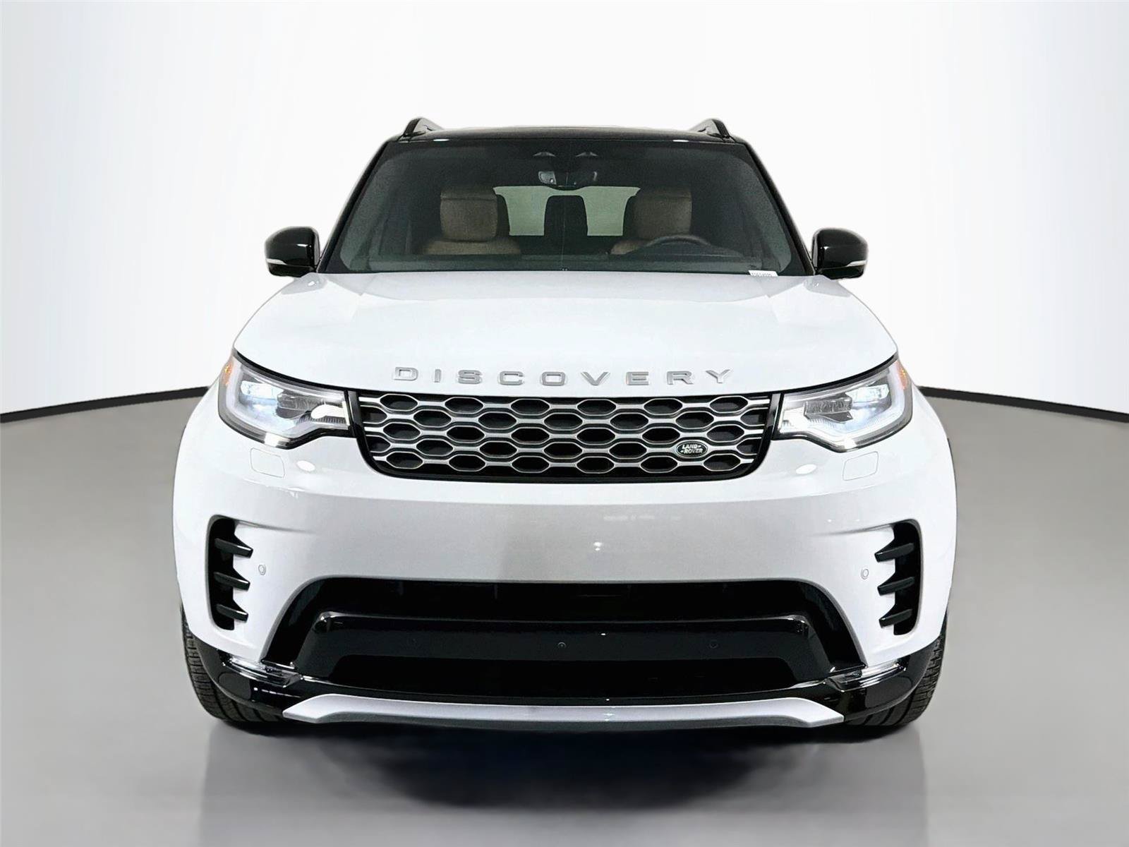 New 2026 Land Rover Discovery Limited Edition AWD/4WD image 2