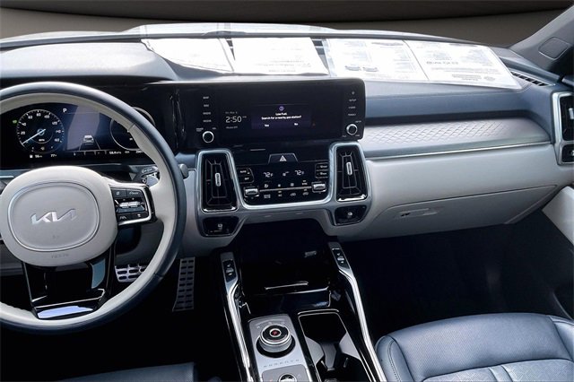 Used 2023 Kia Sorento SX Prestige image 6