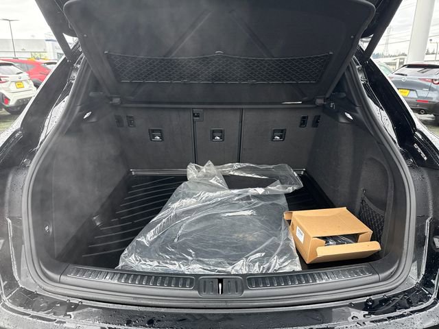 Used 2018 Porsche Macan Sport Edition image 16