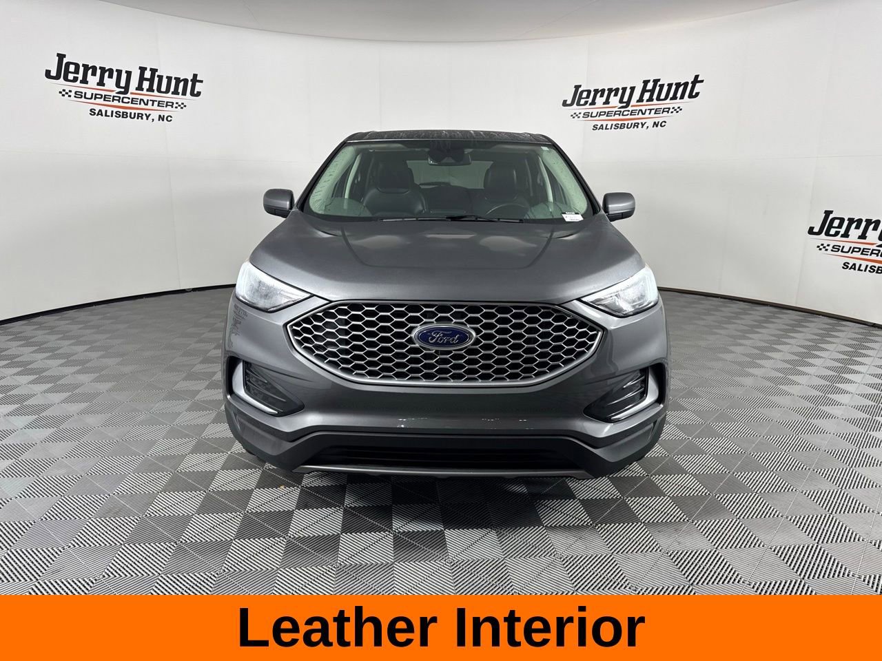 Used 2024 Ford Edge SEL image 5
