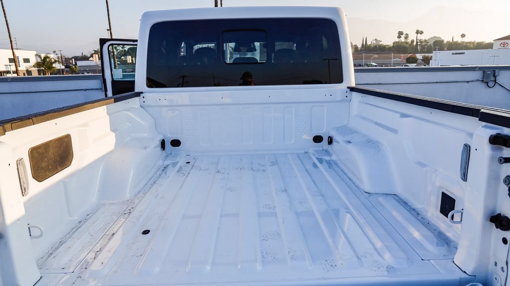New 2026 Jeep Gladiator Sport AWD/4WD image 31
