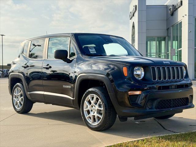 Certified 2023 Jeep Renegade Limited image 30