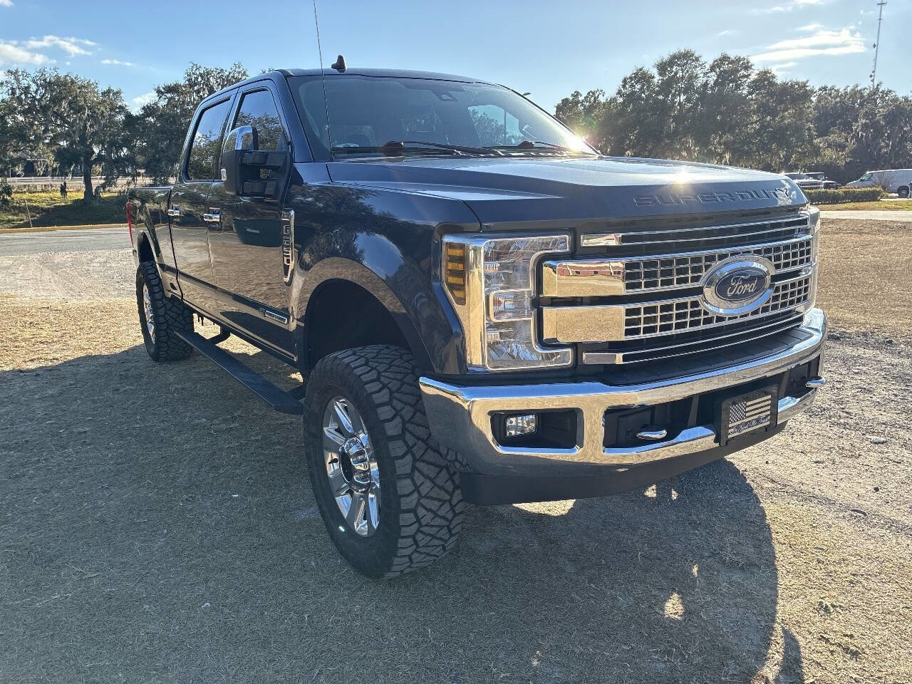 Used 2019 Ford F250 Lariat w/ Lariat Ultimate Package image 4