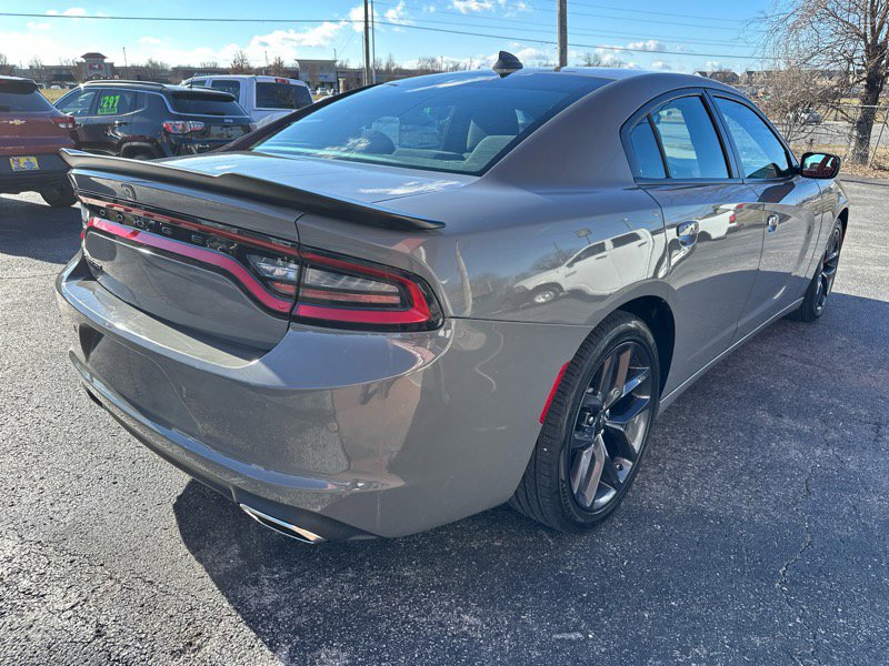 Used 2023 Dodge Charger SXT w/ Blacktop Package image 4