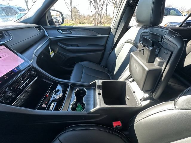 New 2025 Jeep Grand Cherokee L Limited AWD/4WD image 25