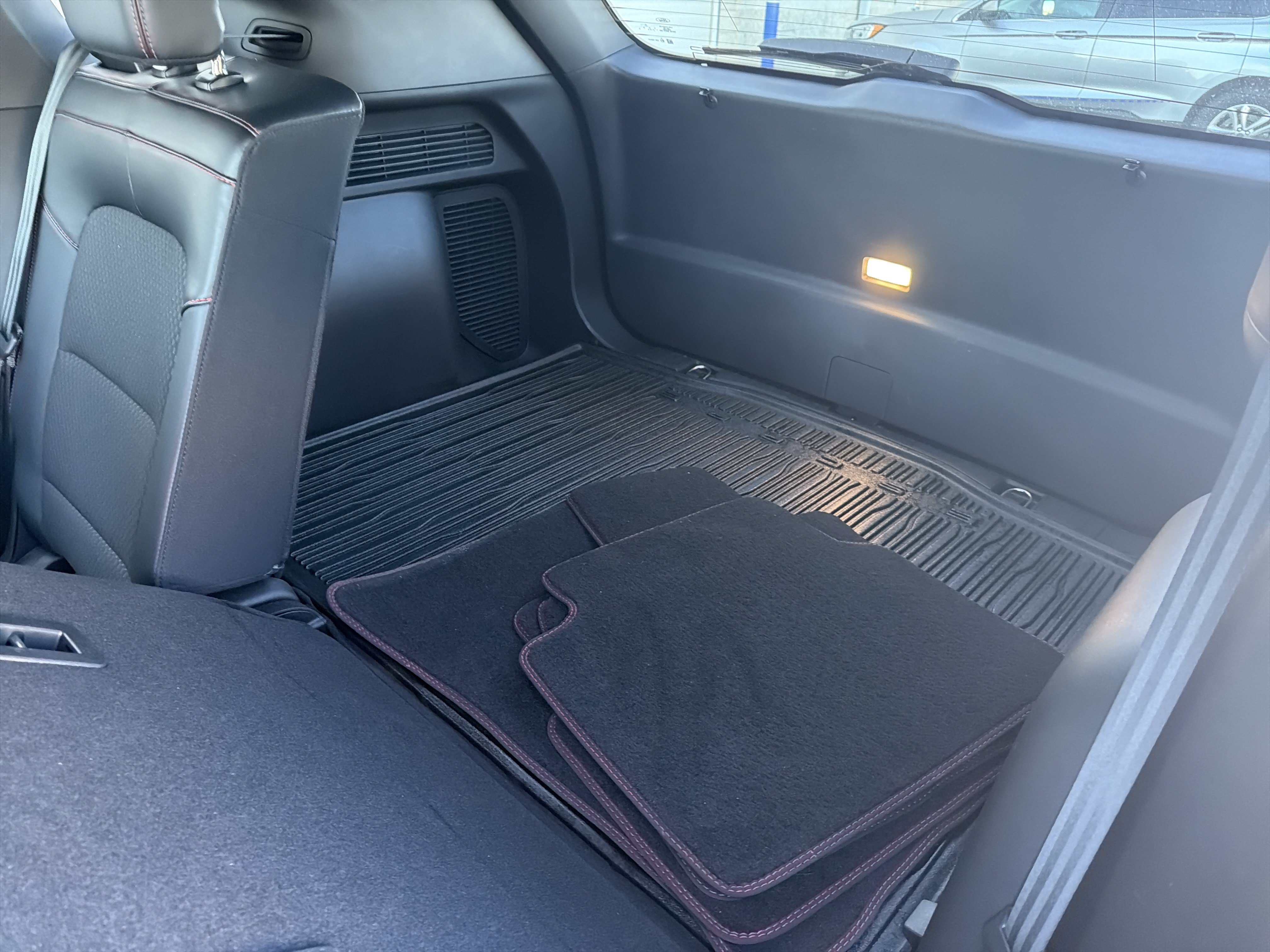 Certified 2023 Ford Escape ST-Line Elite AWD/4WD image 30