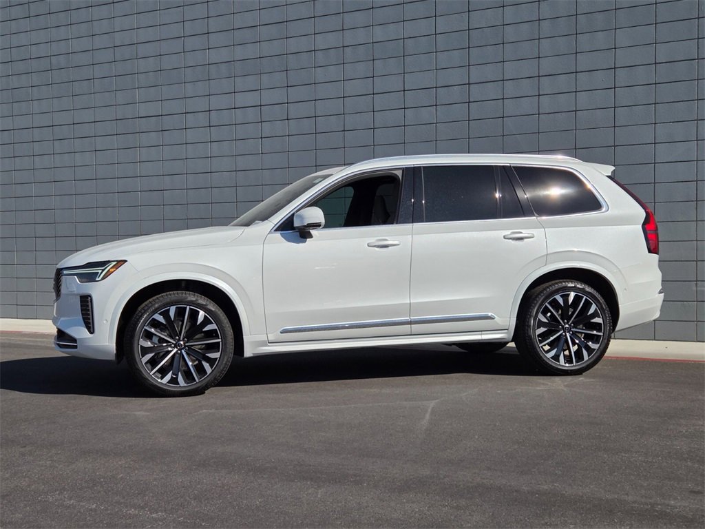 New 2026 Volvo XC90 B6 Plus w/ Protection Package Premier image 2