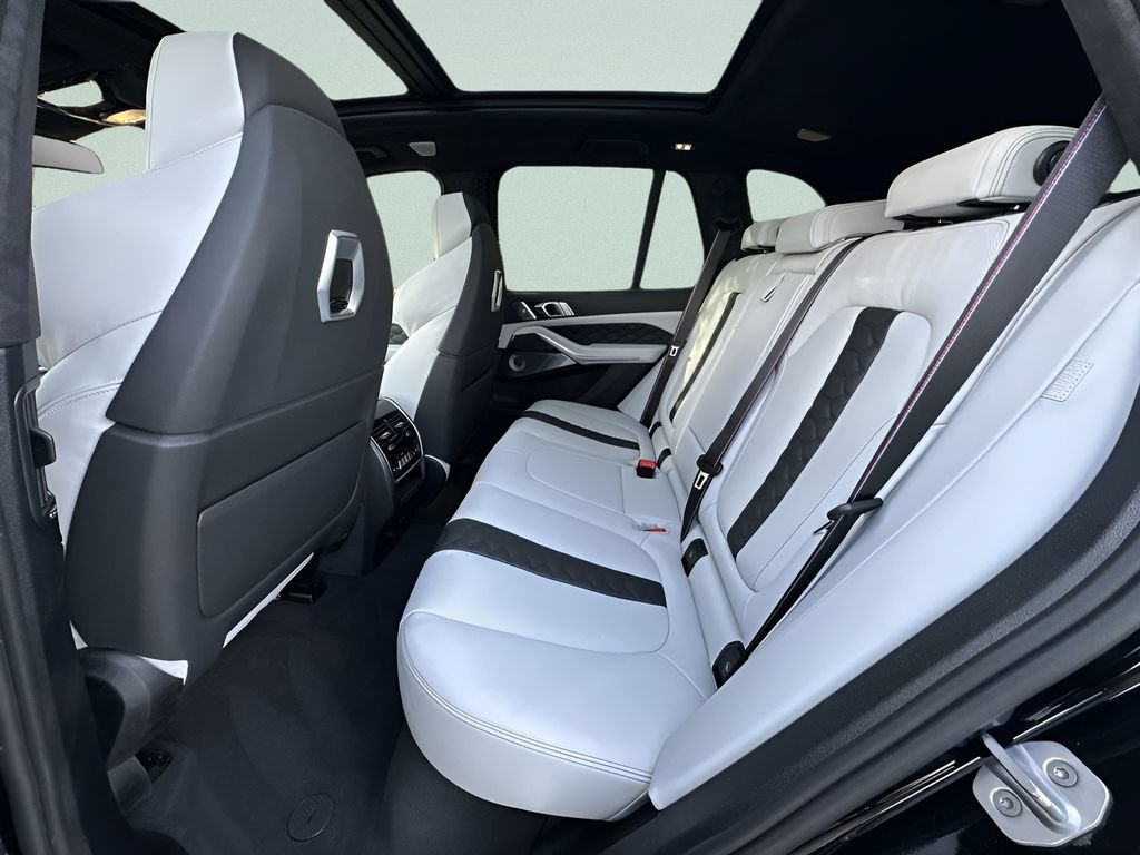 New 2026 BMW X5 M Competition w/ Executive Package AWD/4WD image 27