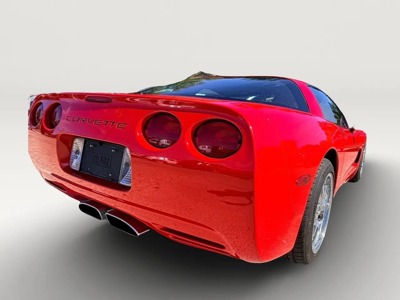 Used 1999 Chevrolet Corvette Coupe w/ Memory Pkg RWD image 8