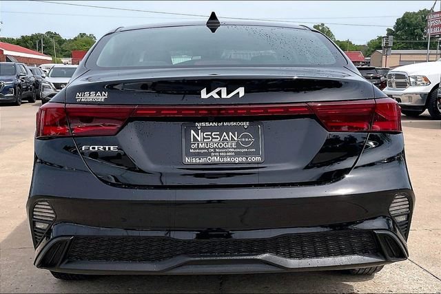 Used 2023 Kia Forte LXS FWD image 5