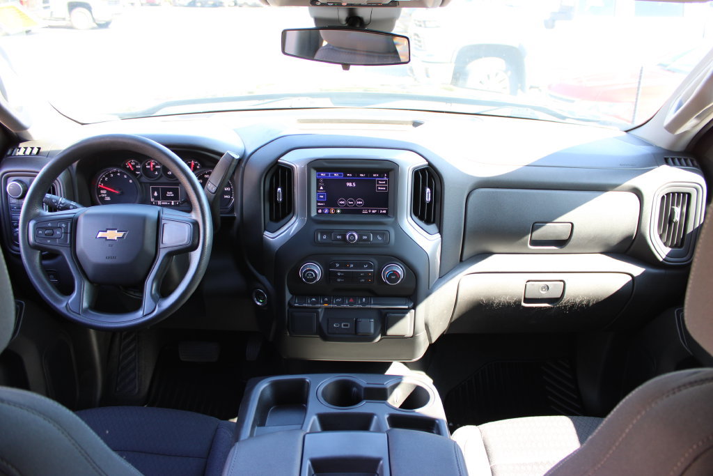 Used 2022 Chevrolet Silverado 1500 Custom w/ LPO, Dark Essentials Package AWD/4WD image 35