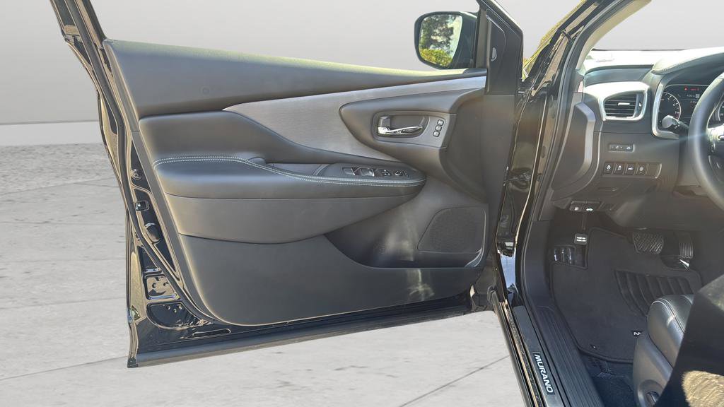 Used 2024 Nissan Murano SL image 24