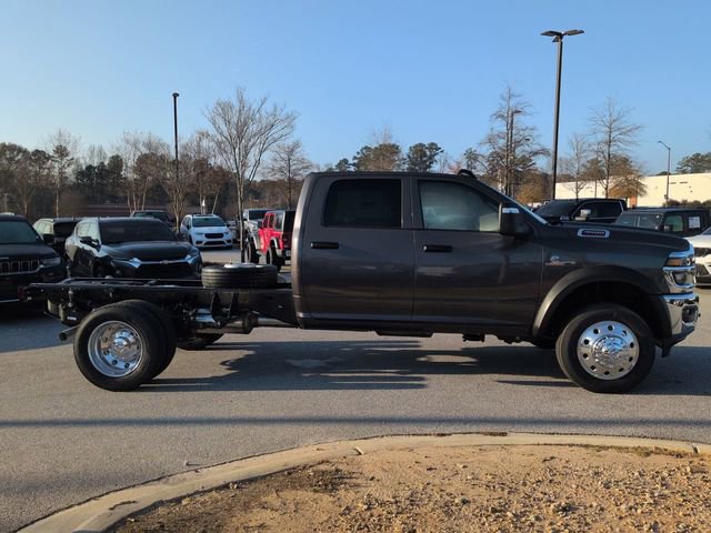 New 2026 RAM 4500 Tradesman AWD/4WD image 3