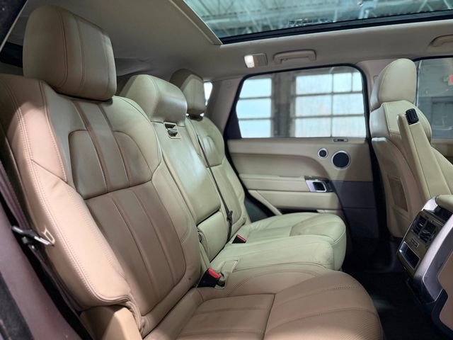 Used 2016 Land Rover Range Rover Sport SE image 24