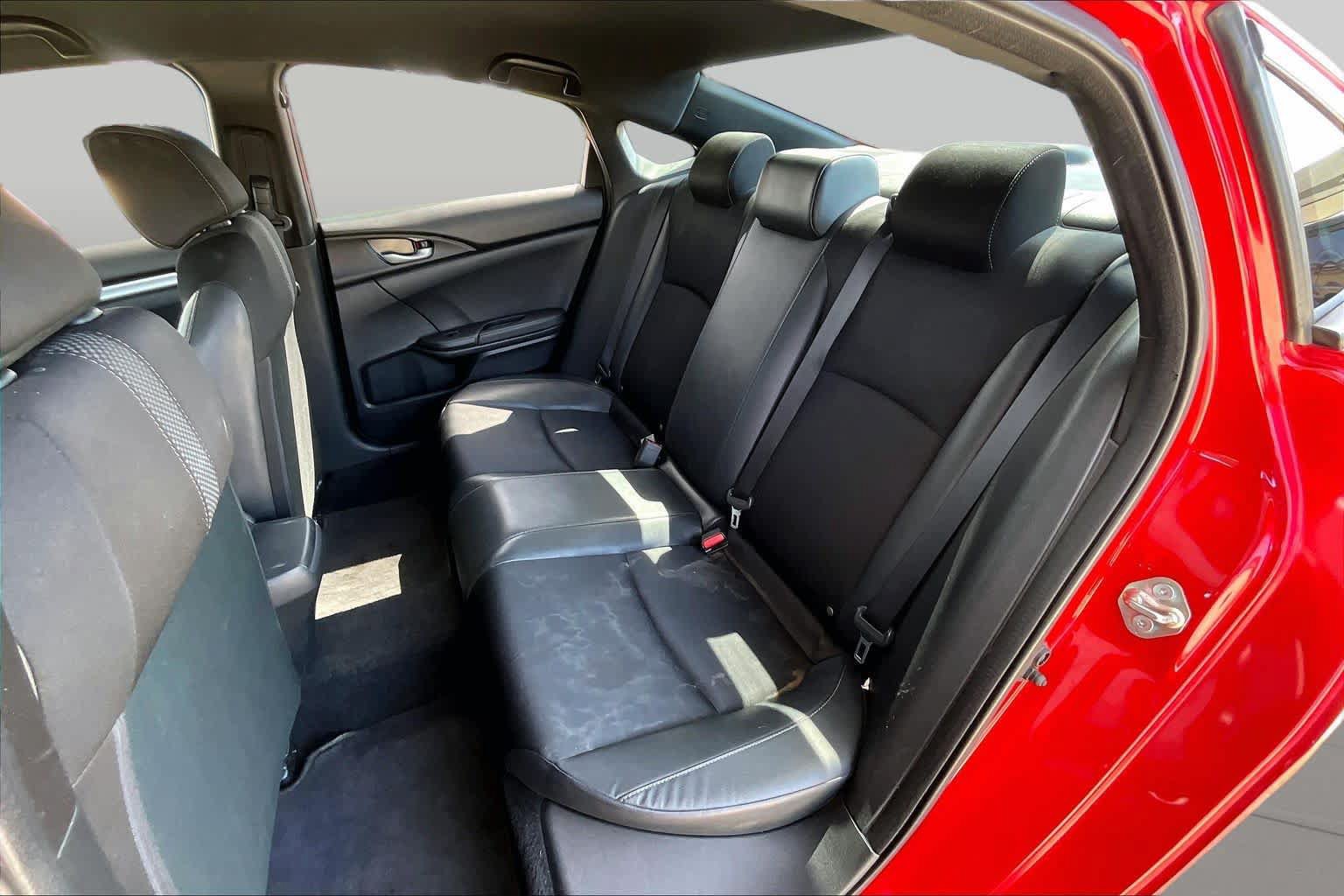 Used 2019 Honda Civic Sport image 21